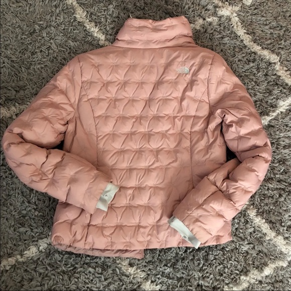 North face women’s coat - Picture 2 of 4